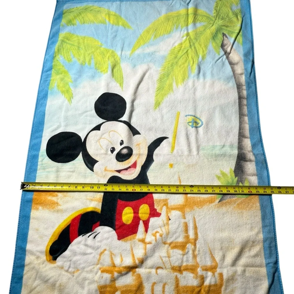 Walt Disney World Disneyland Mickey Mouse Beach Towel Sandcastle 34 x 64